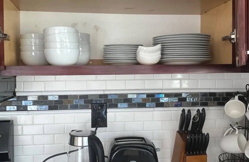 Mira Mesa House | Spacious 5-bedroom house with AC and solar heating pool in beautiful San Diego