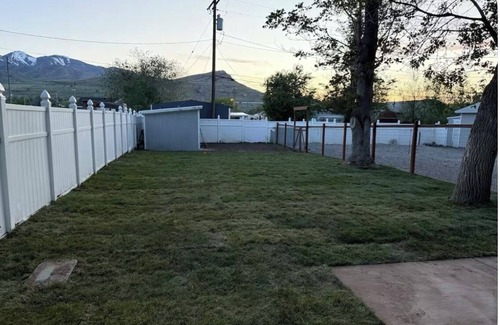 Magna House | Spacious 5-bedroom house within 15 mins of Salt Lake City airport