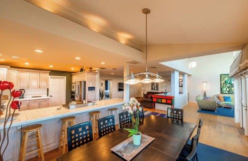 Oxnard Shores House | Spacious 5-bedroom house in serene Oxnard