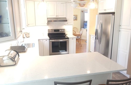 Southampton House | Spacious 5-bedroom house in Southampton. Location! Location! Location! Private