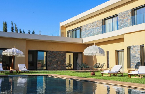 Ouled Moumen House | Spacious 5-bedroom villa with swimming pool and garden in lovely Marrakech