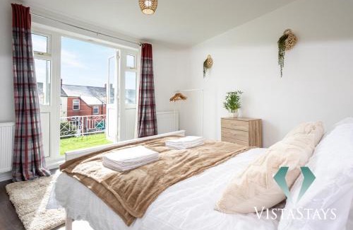 Belle Vue House | Spacious 5BDR House By Vista Stays Short Lets & Serviced Accommodation Manchester With Free WiFi, Parking & Netflix