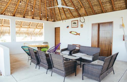 Bacocho Apartment | Spacious 6 AC Bedrooms Ocean View House up to 16 Guests 7 min walking from Puerto Escondido Best Beaches Playa Coral Bacocho y Carrizalillo