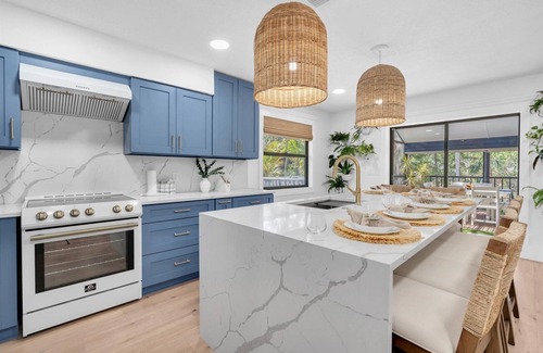 Trailer Estates House | Spacious 6-bedroom house next door to IMG and 5 miles from Beach! Heated pool