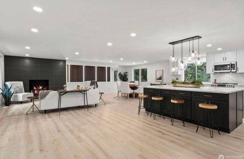 Lakeland North House | Spacious 6-bedroom house with AC and WiFi in wonderful Auburn