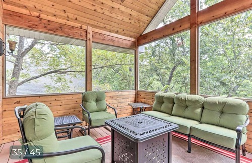 Osage Beach House | Spacious 6-bedroom house in charming Osage Beach with AC, WiFi