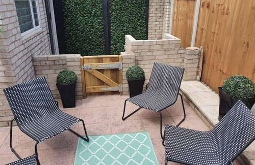 South Shore House | Spacious 7-bedroom house in fantastic Blackpool with AC