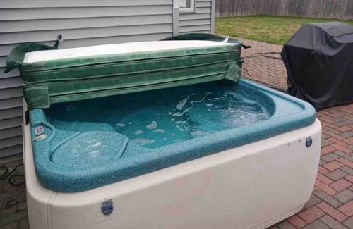 Plattsburgh House | Spacious 7-bedroom house on quiet cul-de-sac in heart of Plattsburgh