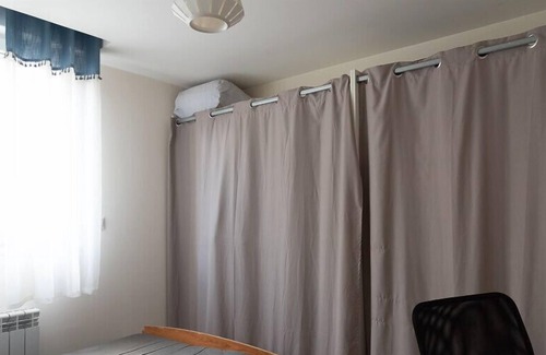 Les Puces de Saint-Ouen Apartment | Spacious and very bright apartment