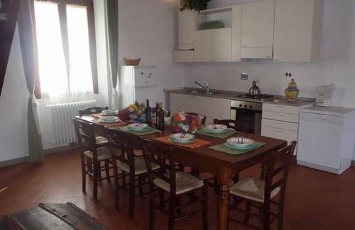 Serravalle Pistoiese Apartment | Spacious apartment Aurora for 10 pax