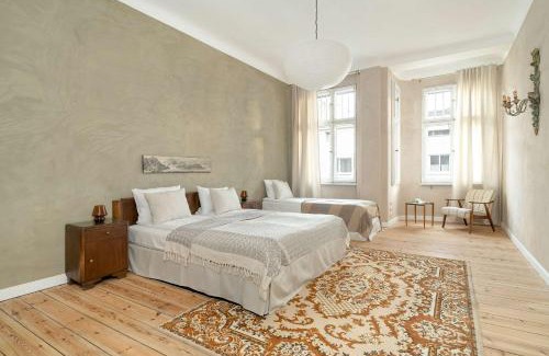 Grunwald Apartment | Spacious and Bright Apartment with Balcony near MTP by Noclegi Renters
