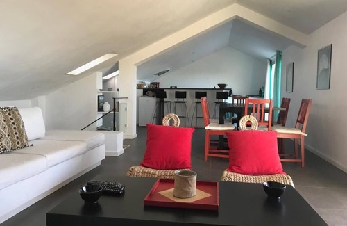 Ansedonia Apartment | Spacious and Bright Penthouse Apartment with Sea View Terrace