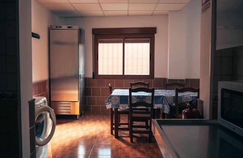 Armilla Villa | Spacious and private house near Granada