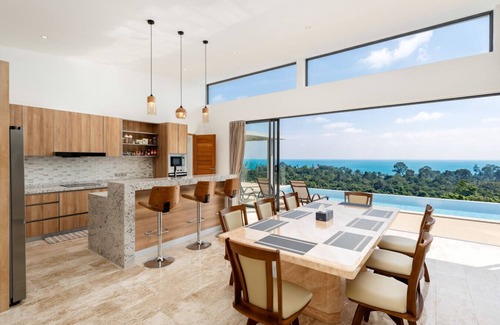 Maret House | spacious and stylish 4-bedroom private pool villa nestled in the scenic hills of Chaweng Noi.