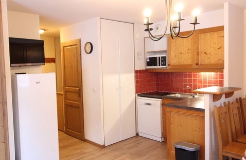 Val Cenis Apartment | Spacious Apartment at the Foot of the Slopes with Balcony