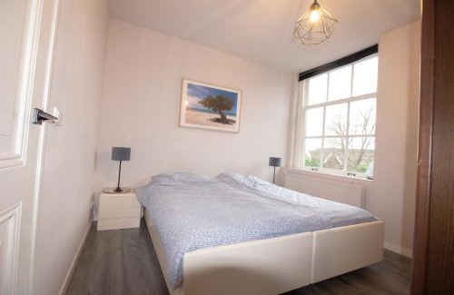 Vianen Apartment | Spacious apartment in listed building