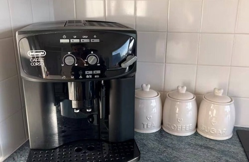 Croyde Apartment | Spacious Apartment in the center of Croyde