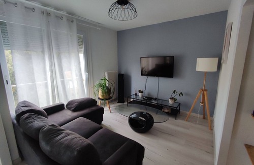 Les 3 Ponts House | Spacious apartment Nîmes
