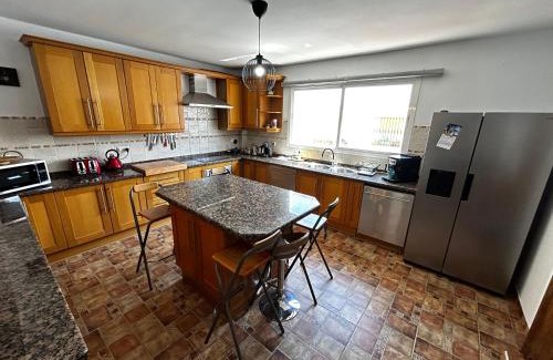 Ardales Apartment | Spacious Apartment with AC and central heating