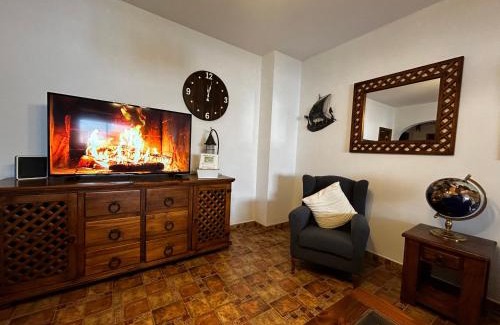 Ardales Apartment | Spacious Apartment with AC and central heating