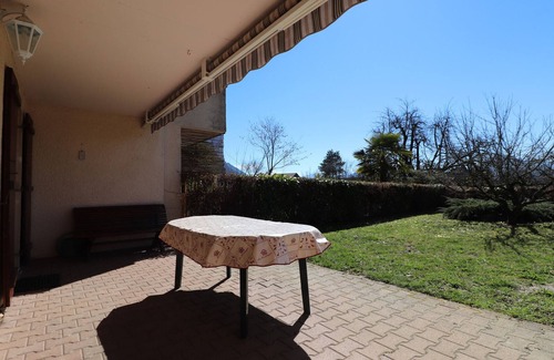 Annecy-le-Vieux Apartment | Spacious Apartment with Private Garden and Parking in Quiet Area