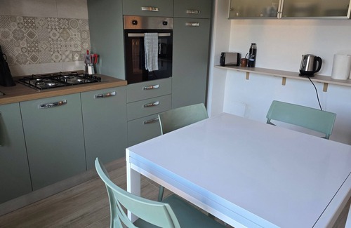 Bolsena Apartment | Spacious appartment with AC. Walking distance to castle and to Bolsena Lake.