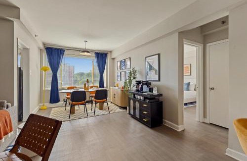 Radnor - Fort Myer Heights Apartment | Spacious Arlington Escape - Metro & Free Parking