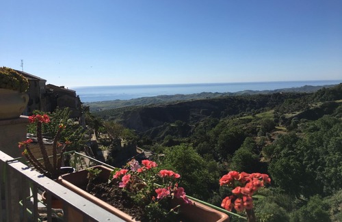 Badolato Apartment | Spacious Artemide flat with terrace