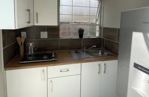 Kempton Park Apartment | Spacious Bachelor Apartment Overlooking a Dam, Property is pet Friendly