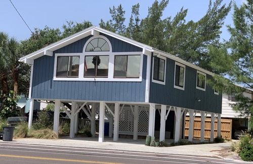 Indian Shores House | Spacious Beach House Steps to Beautiful Gulf Beach Pets Allowed*