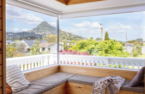 Tairua House | Spacious beach house retreat on Hornsea. A short walk to town, estuary & beach.
