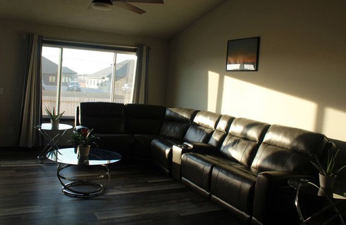 Sioux Falls House | Spacious Brand New House