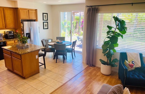Calavera Hills House | Spacious, Clean, Quiet & Safe 4-Bedroom House with WiFi in Beautiful Carlsbad