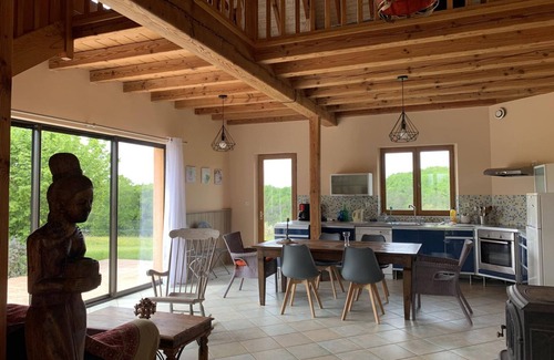 Plazac Cottage | Spacious cottage in nature in Plazac, pets welcome