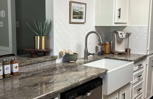 College Station House | Spacious, Cozy, & Central Cstat Stay | Sleeps 13