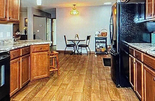 Bairdford House | Spacious cozy retreat, off the beaten path close to all Pittsburgh attractions