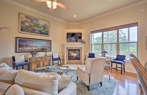 Eureka Springs House | Spacious Eureka Springs Home with Lake Views!