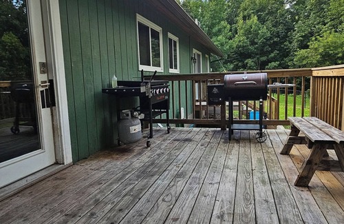 Aitkin House | Spacious family and pet friendly 3-bedroom house 5 miles south of Aitkin.