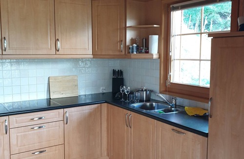 St. Luc Ski Chalet | Spacious, family-friendly chalet, ideal for 10 people, with terrace, furnished balcony, garden with