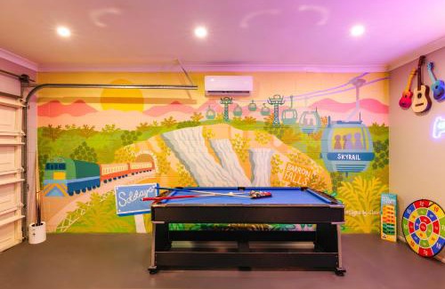 Trinity Park House | Spacious Family Fun with SUV Hire, Games, Full Kitchen