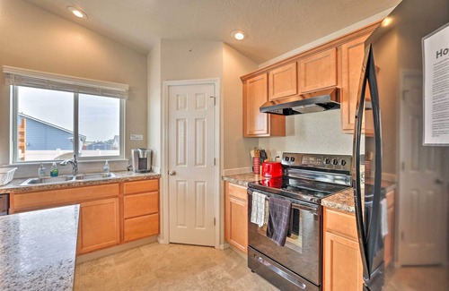 Caldwell House | Spacious Family Home w/Large Deck & Fire Pit!