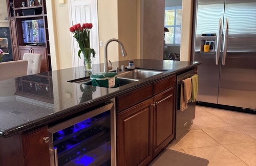 Carlsbad House | Spacious family home with a view - close to the Beach, Legoland, Del Mar Races!