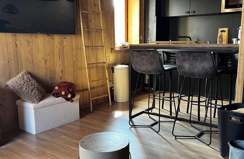 Font-Romeu-Odeillo-Via Apartment | Spacious south-facing apartment with unobstructed view, easy access, parking in residence