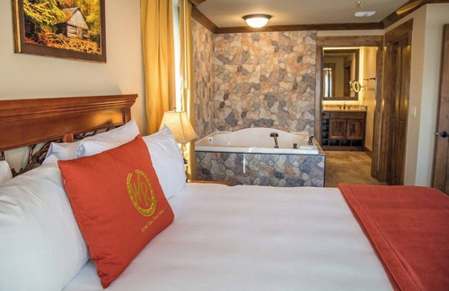 Gatlinburg Resort | Spacious Gatlinburg Retreat: Family-Friendly, Resort Amenities, Mountain Views