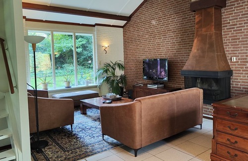 Garderen House | Spacious Holiday Home in Garderen near the Forest