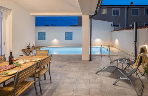 Barbariga Villa | Spacious holiday house in Istria