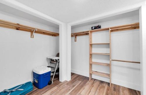 Palm Aire Village West Villa | Spacious Home 4BRs Home, Game Room & Private Pool