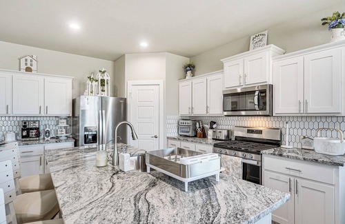 Midland House | Spacious Home w/Office & Yard in Midland-Odessa!