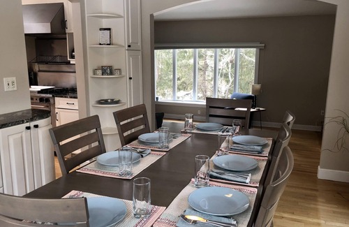 Falmouth House | Spacious Home w/Pool & AC, 2 ensuite bedrooms, EV charger, 7-min Walk to Beach