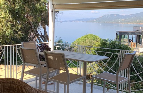 Grand Valinco House | Spacious house close to the sea.